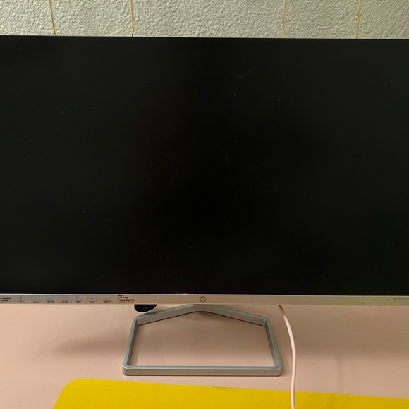 HP M24fd FHD USB-C Monitor 23.8”